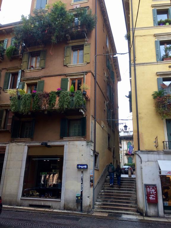 Casa Martini Piazza Erbe Apartment Verona Exterior photo